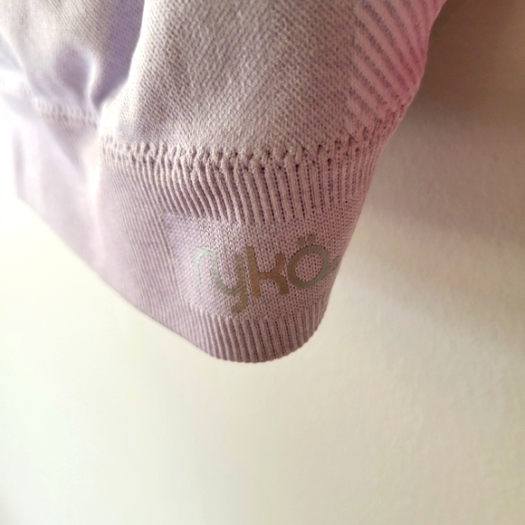 Sports Bra - Picture 5 of 5